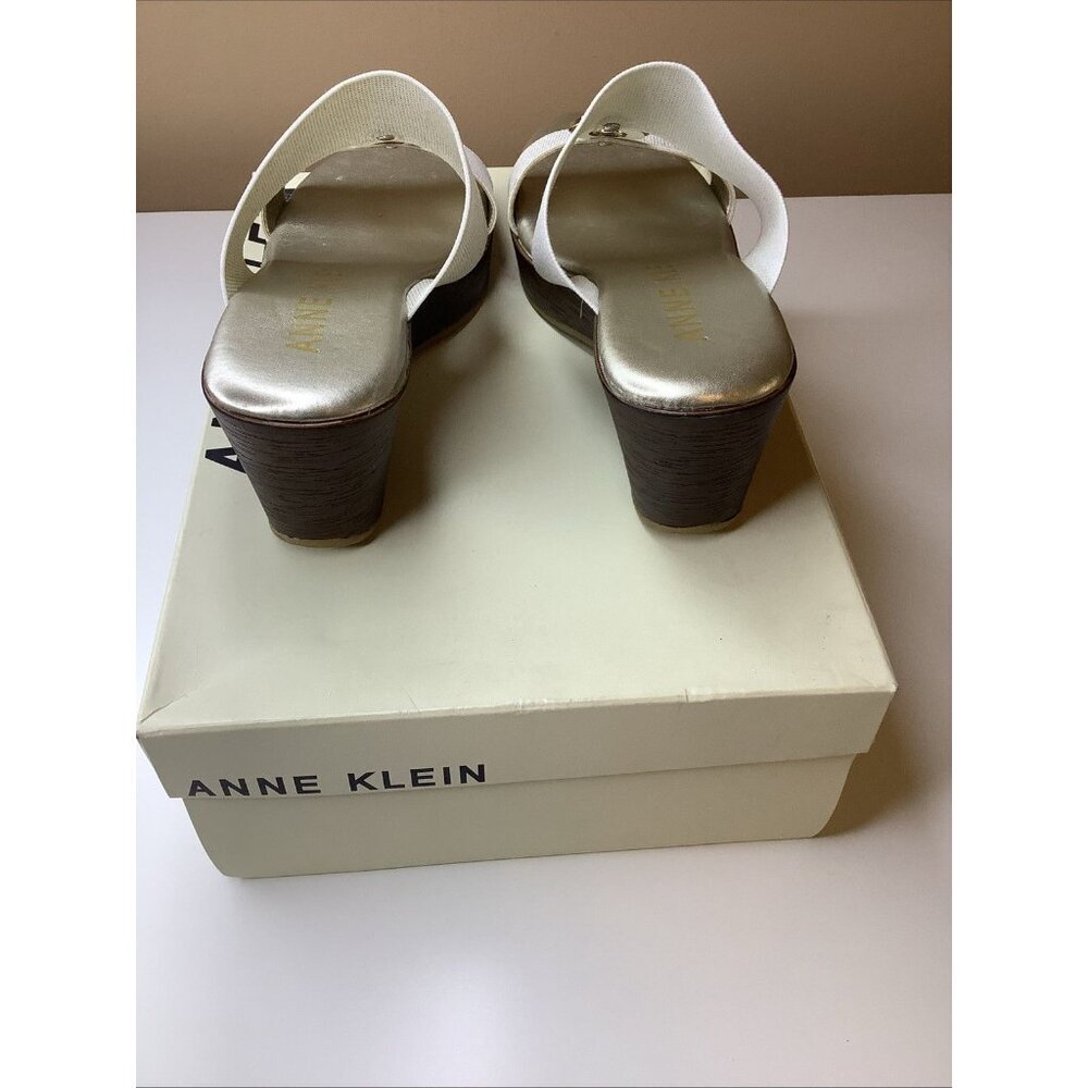 Anne Klein Size 6 Champagne Sparkly Stretch Band Slip On Wedge Sandal, Preloved - Picture 4 of 8